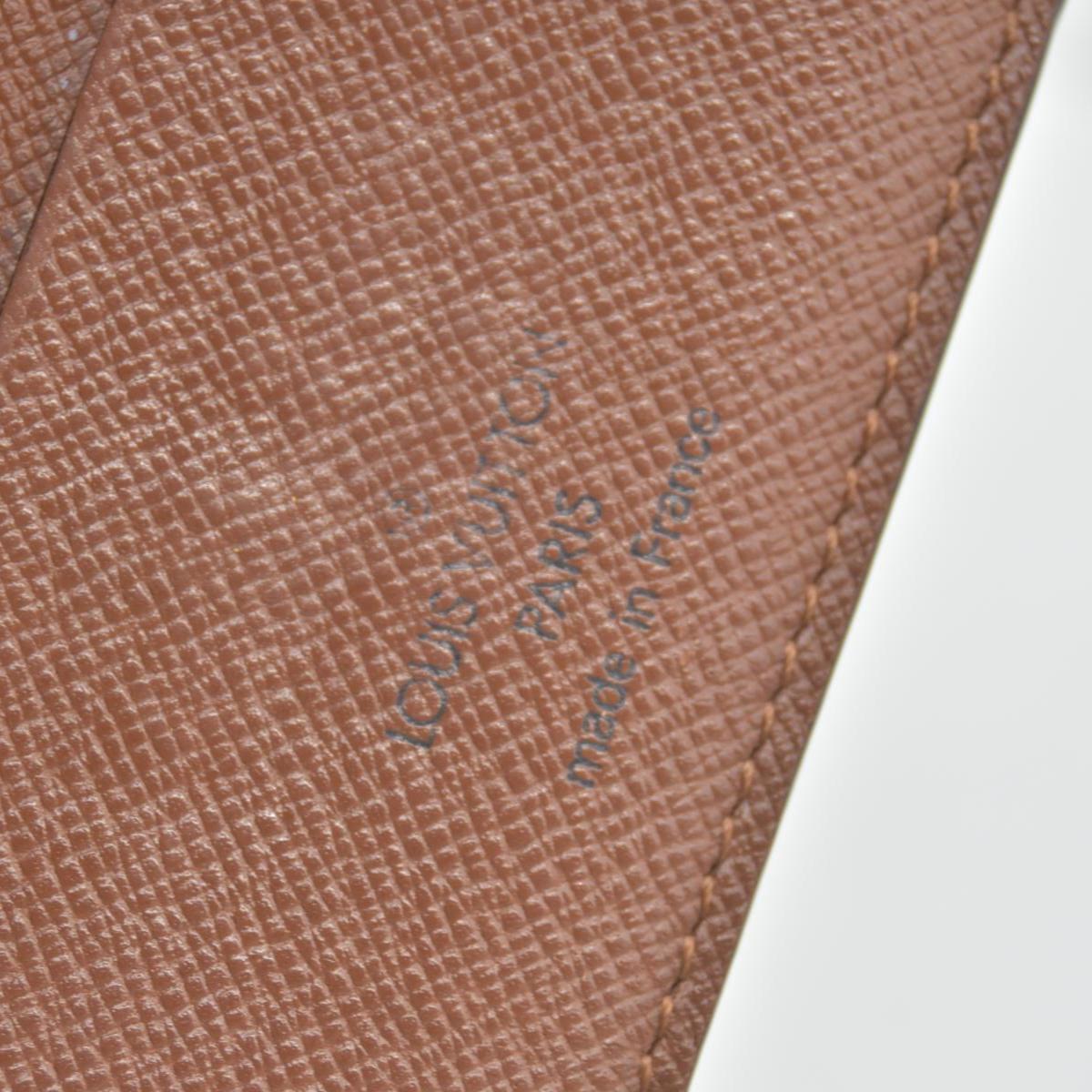 $535 2003 Louis Vuitton monogram Marco bifold wallet CONSIGNMENT CT0093