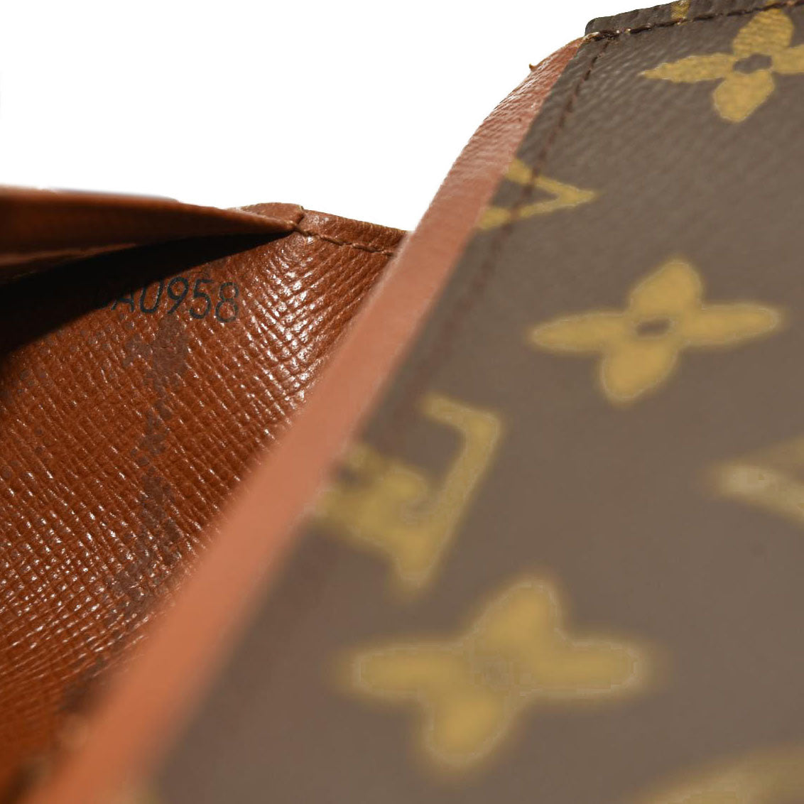 Louis Vuitton  Monogram Porte-Monnaie Billets Tresor Wallet CA0958