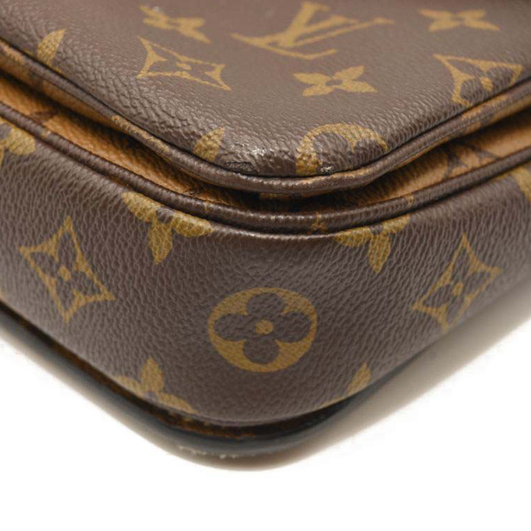 LOUIS VUITTON Reverse Monogram Pochette Metis SD4210