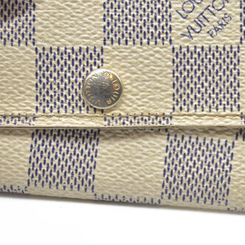 AUCTION $345 Louis Vuitton Damier Azur Multicles 6 Ring Key Case White CT3028