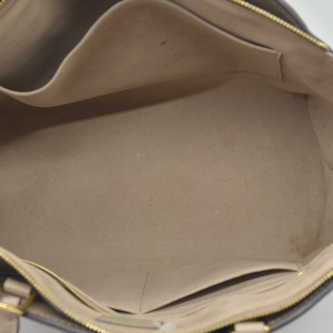 $3800 Louis Vuitton Empreinte Monogram Giant Grand Palais Tourterelle