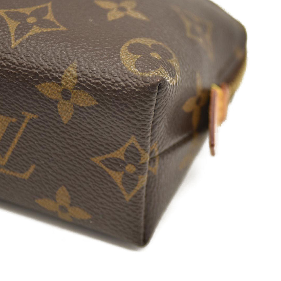 Louis Vuitton  Monogram Cosmetic Pouch CA2058