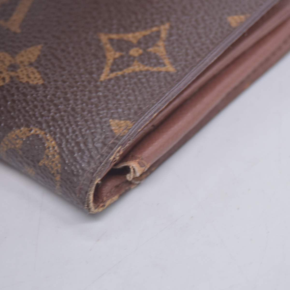 $395 1996 LOUIS VUITTON Monogram Card Holder Wallet CT1906