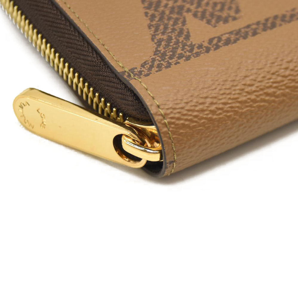 Louis Vuitton  Reverse Monogram Giant Zippy Wallet  LU1201