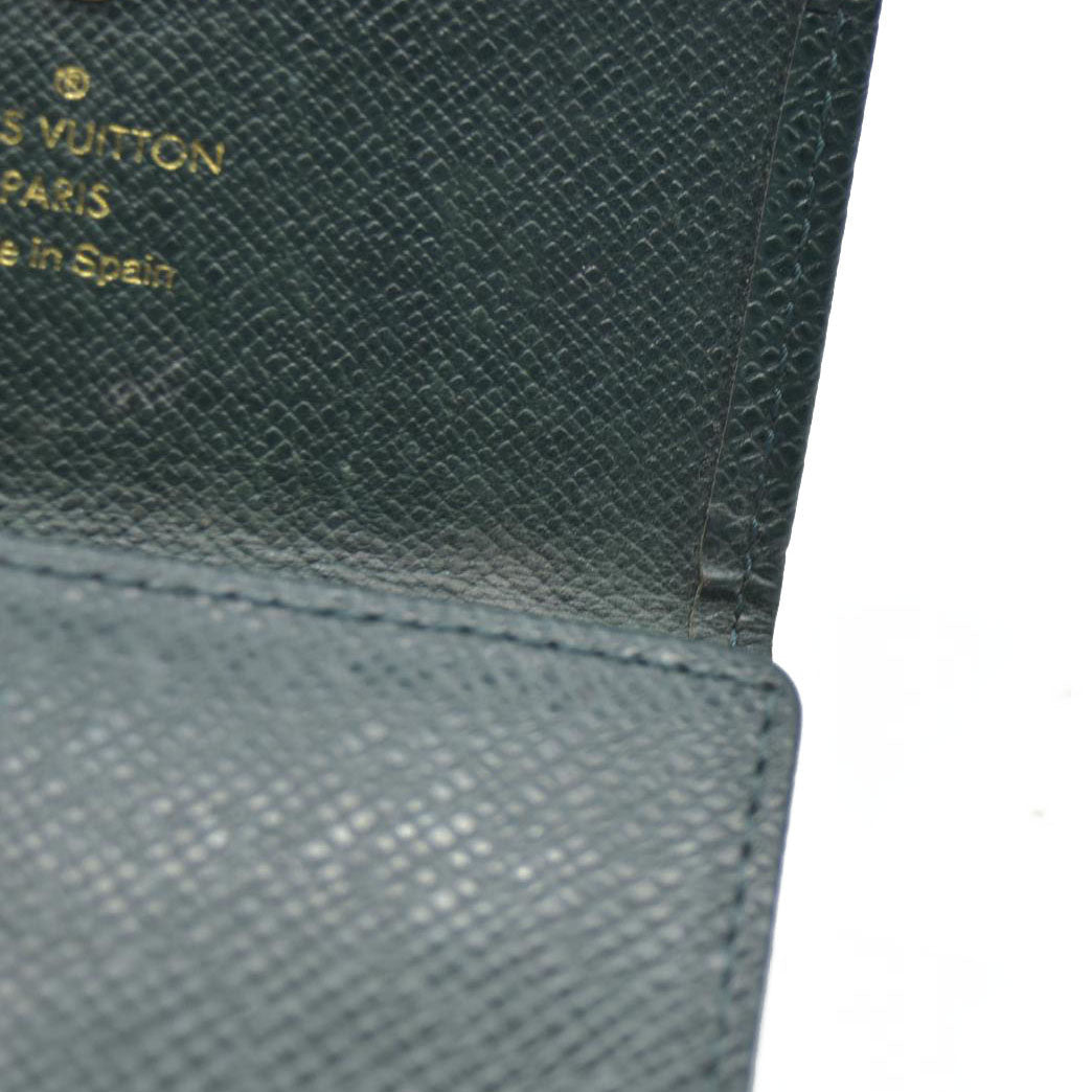 AUCTION $315 Louis Vuitton Taiga Leather Multicles 4 Ring Key Case Epicea CA0976