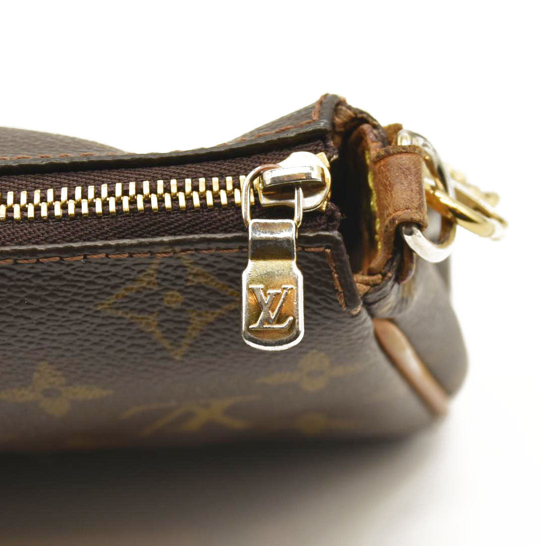 LOUIS VUITTON Monogram Eva Clutch SN3190