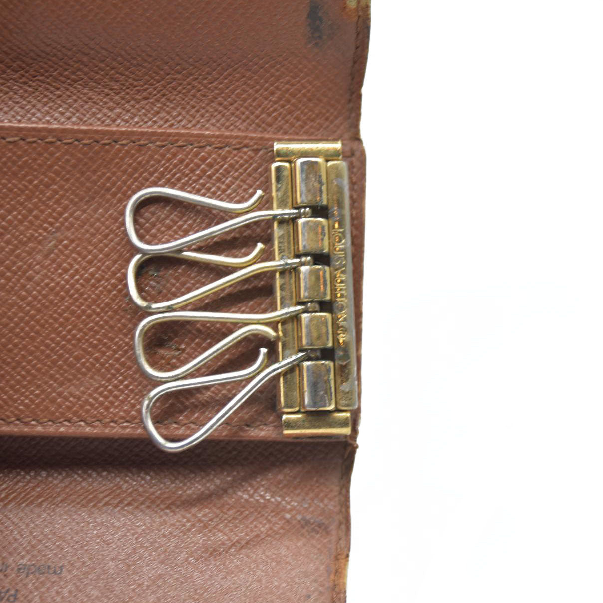 $295 AUCTION Louis Vuitton Monogram 4 Key Multicles Holder