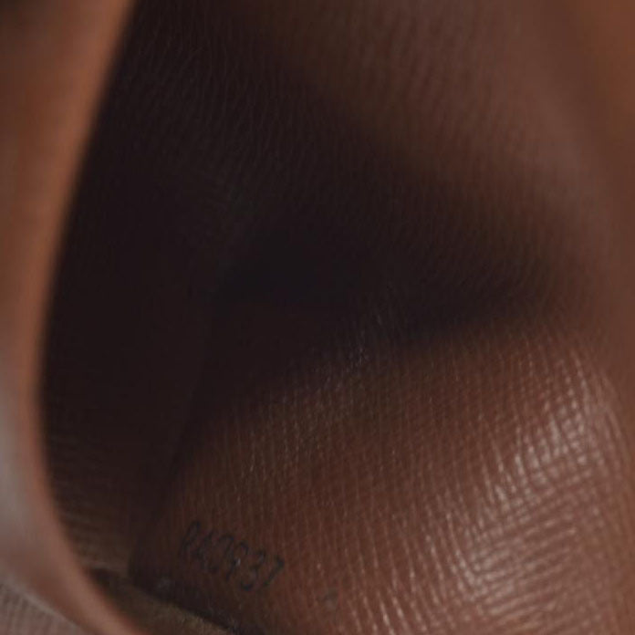 AUCTION $295 Louis Vuitton Monogram Multiples 4 Ring Key Holder