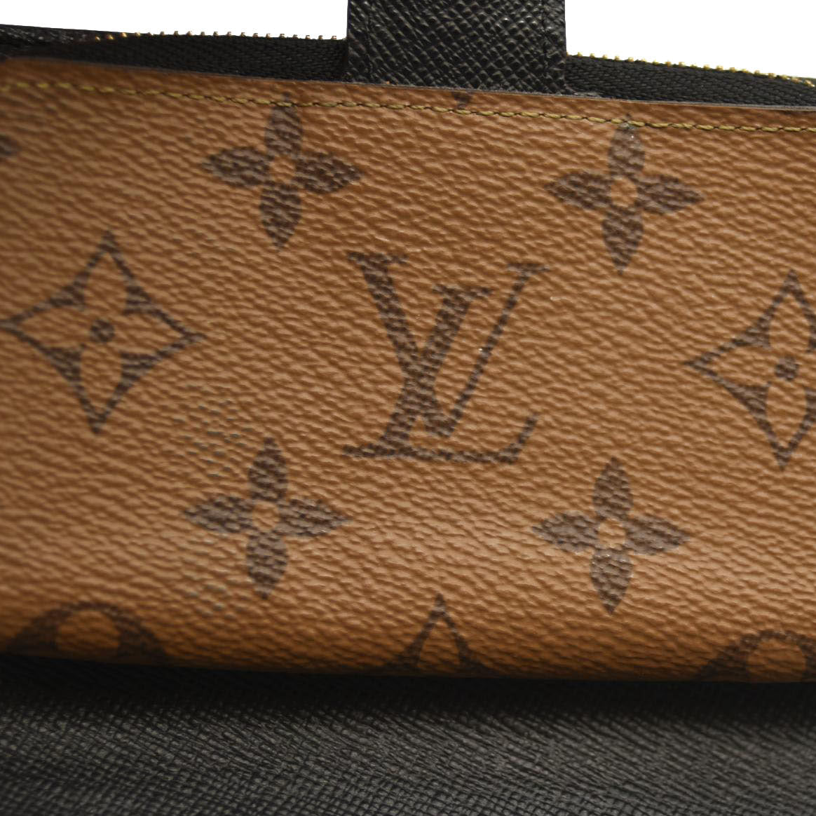 LOUIS VUITTON  Reverse Monogram Juliette Wallet SP3260