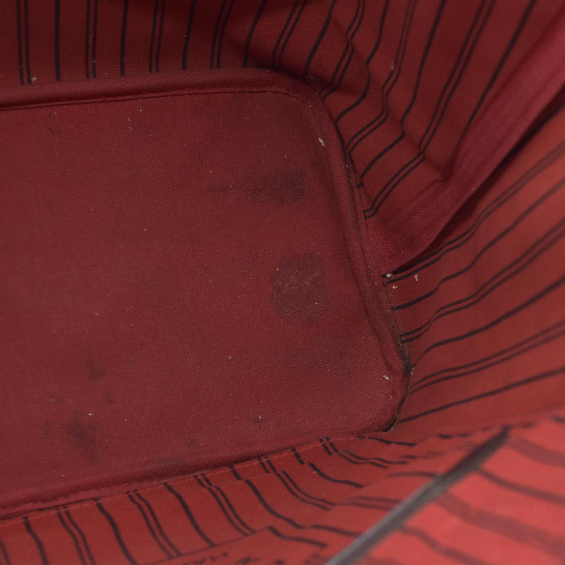 $2170 Louis Vuitton Damier Ebene Neverfull AR2260