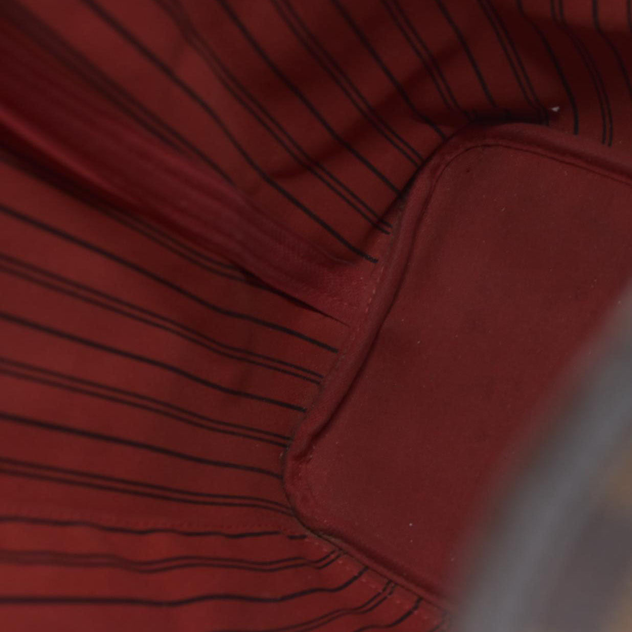 $2170 Louis Vuitton Damier Ebene Neverfull AR2260