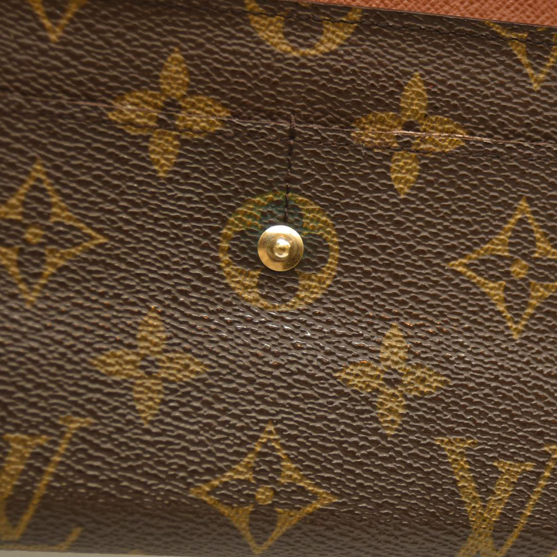 Louis Vuitton  Monogram Sarah Wallet MI0994