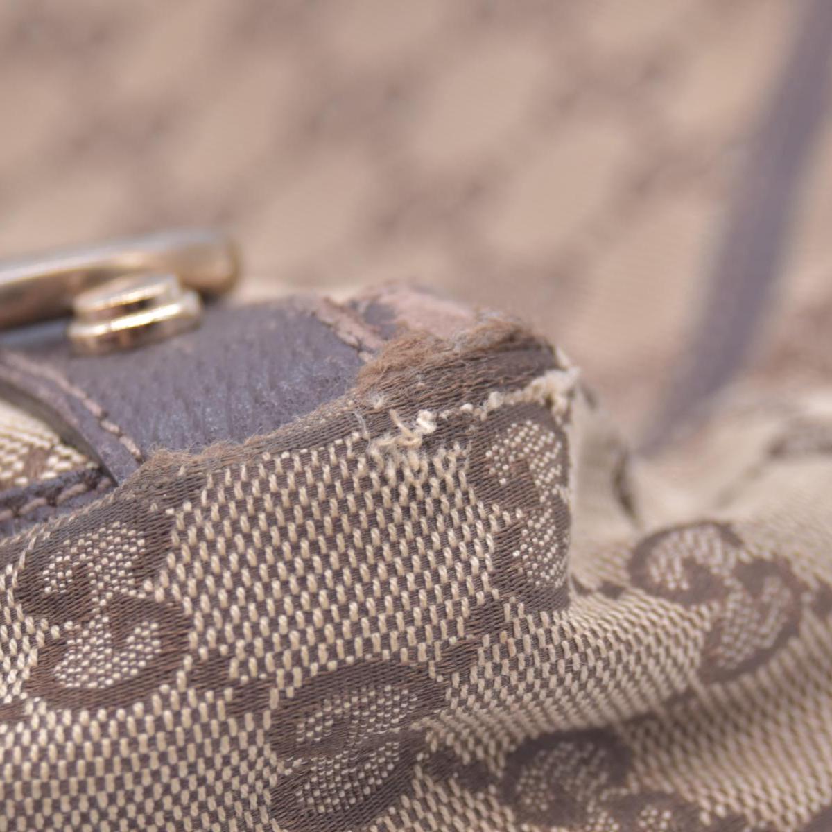$1100 Gucci  Abbey D Ring Tote