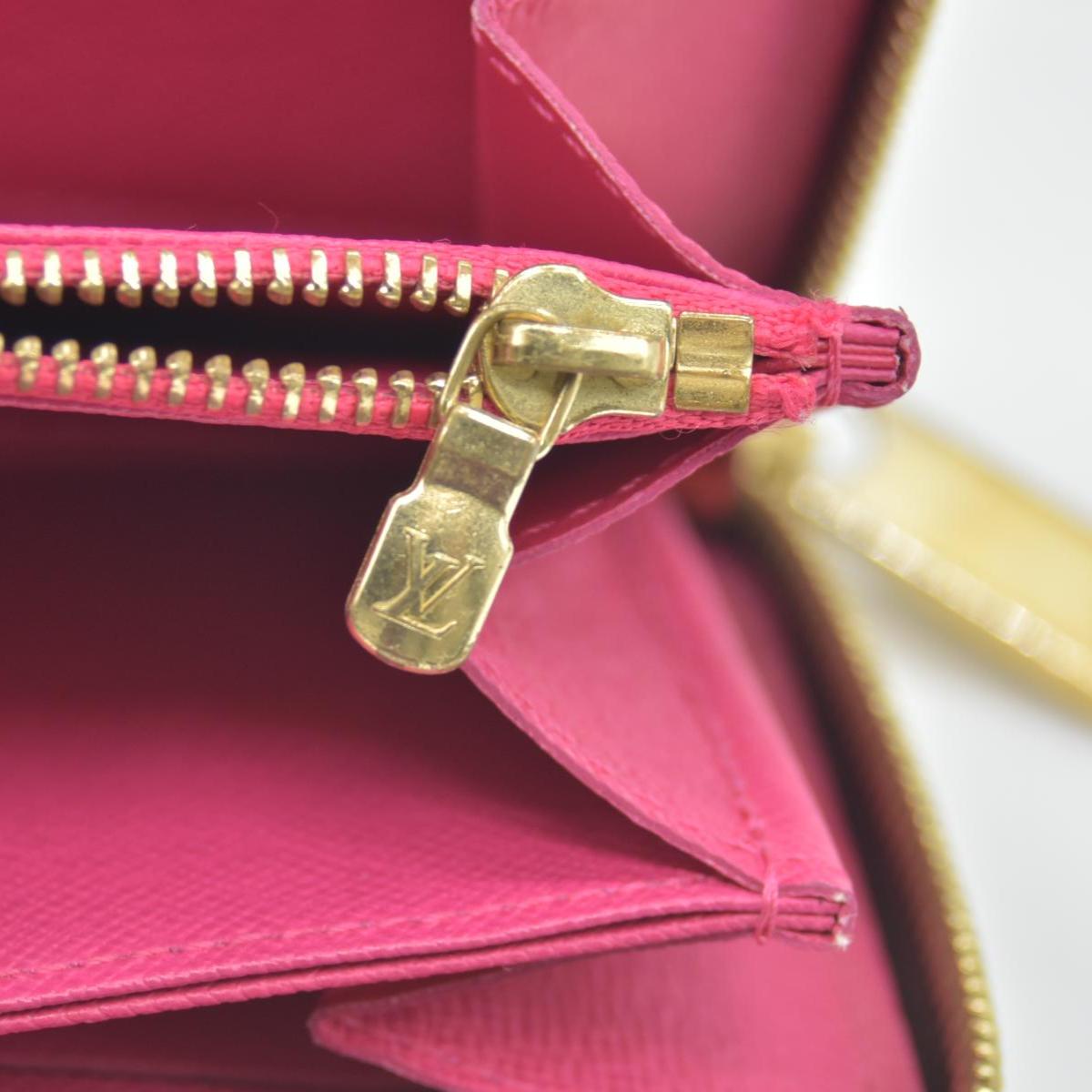 $915 Louis Vuitton Monogram 2015 Christmas Animation Zippy Wallet Hibiscus CONSIGNMENT