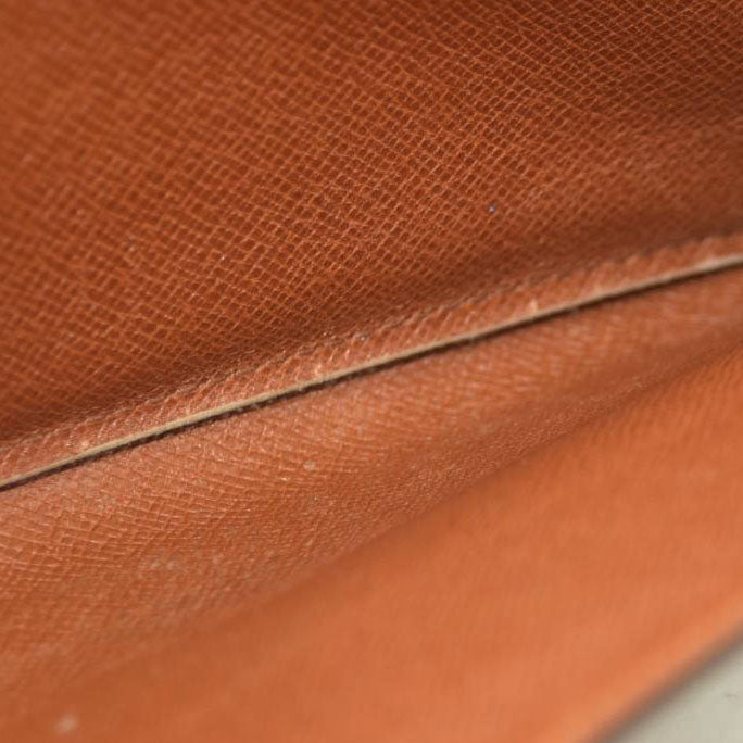 Louis Vuitton  Monogram Sarah Wallet MI0994