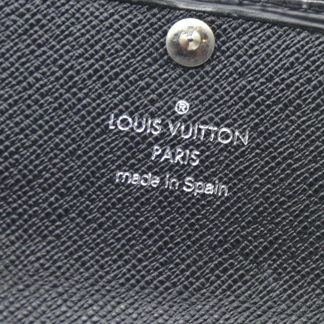 $320 AUCTION Louis Vuitton Epi Multicles 4 Key Holder Black CA1015