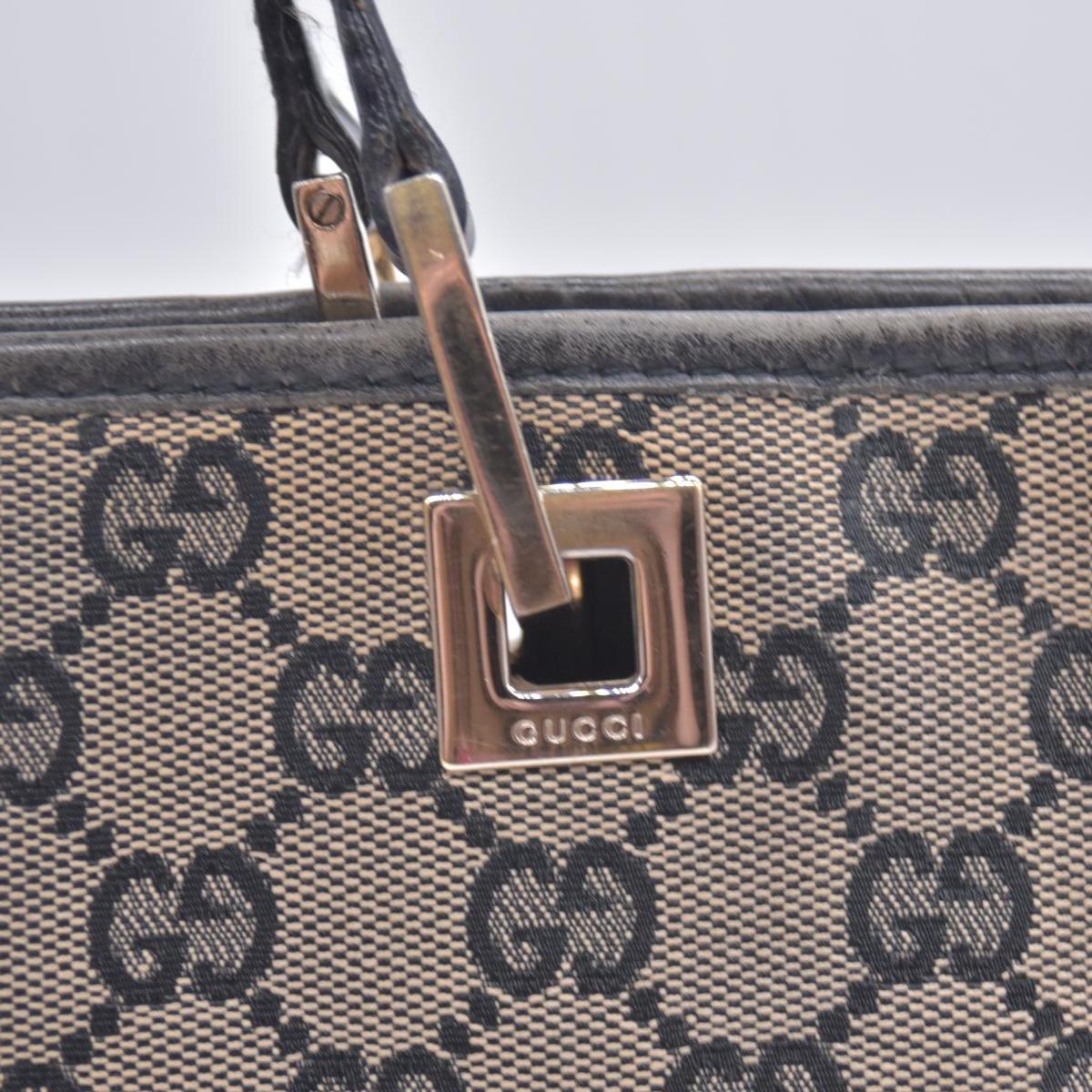 $875 Gucci GG Canvas GG Canvas Tote Bag