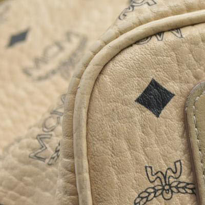 $770 MCM Tote Beige Medium Liz Reversible Tote