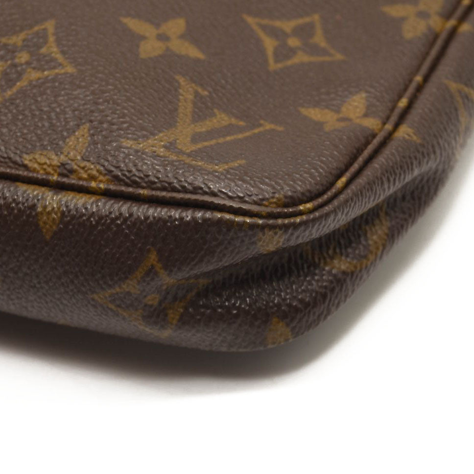 LOUIS VUITTON Monogram Pochette Accessories NM VI1909