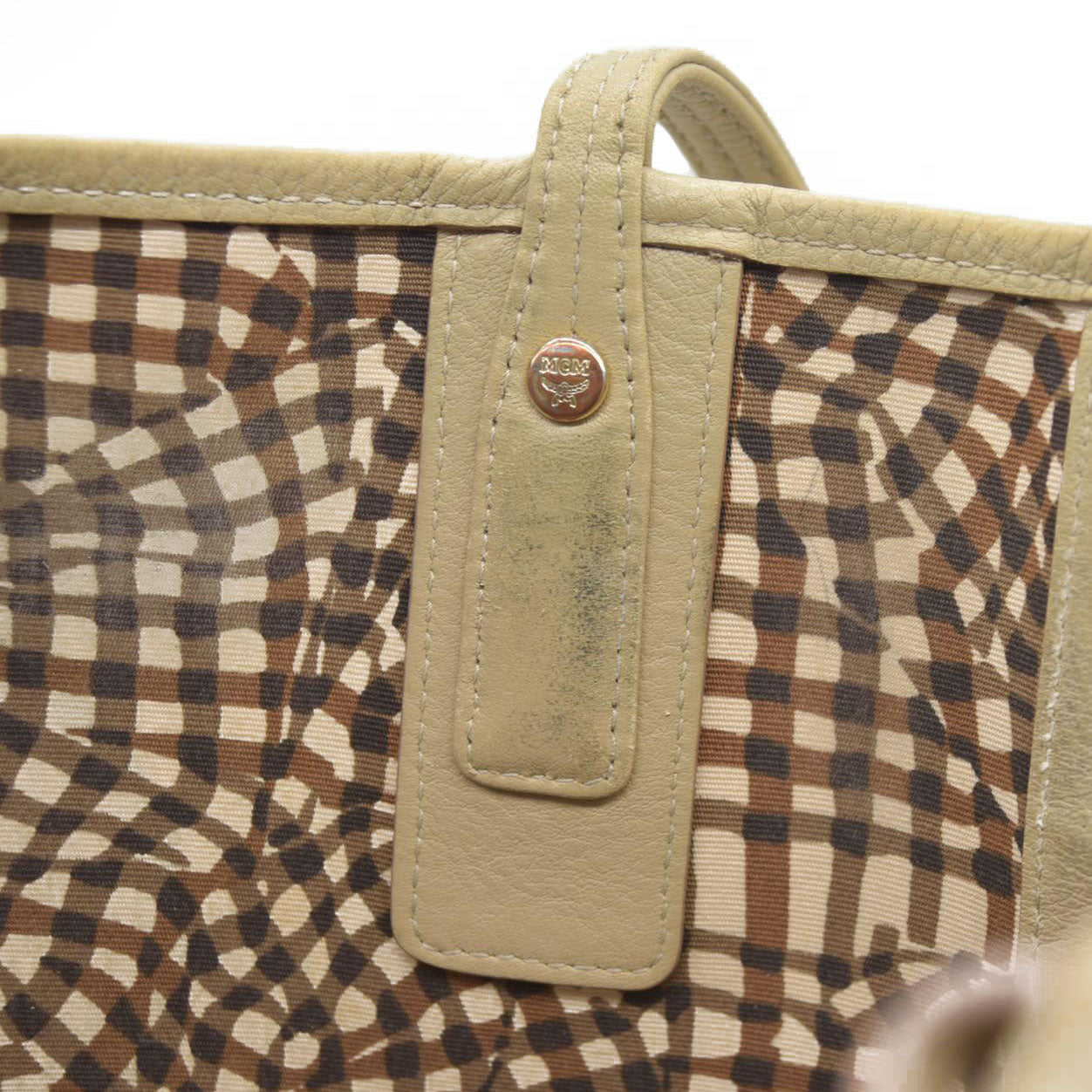 $770 MCM Tote Beige Medium Liz Reversible Tote