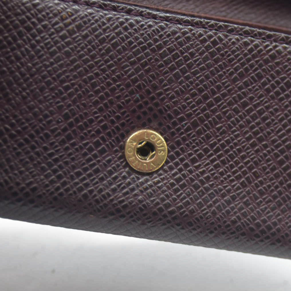 AUCTION $350 Louis Vuitton Taiga Leather Multicles 4 Ring Key Case Acajou CA0928