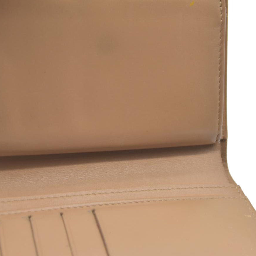 AUCTION $935 Louis Vuitton Vernis French Purse Wallet Beige MI0025