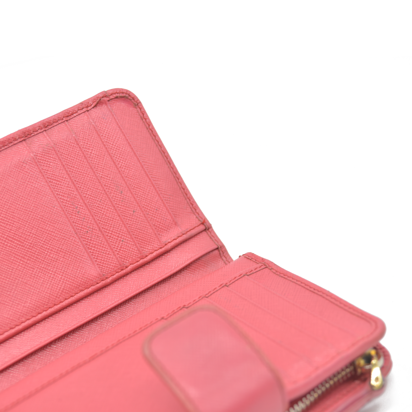 $560 Prada Saffiano Metal Compact Wallet Geranio