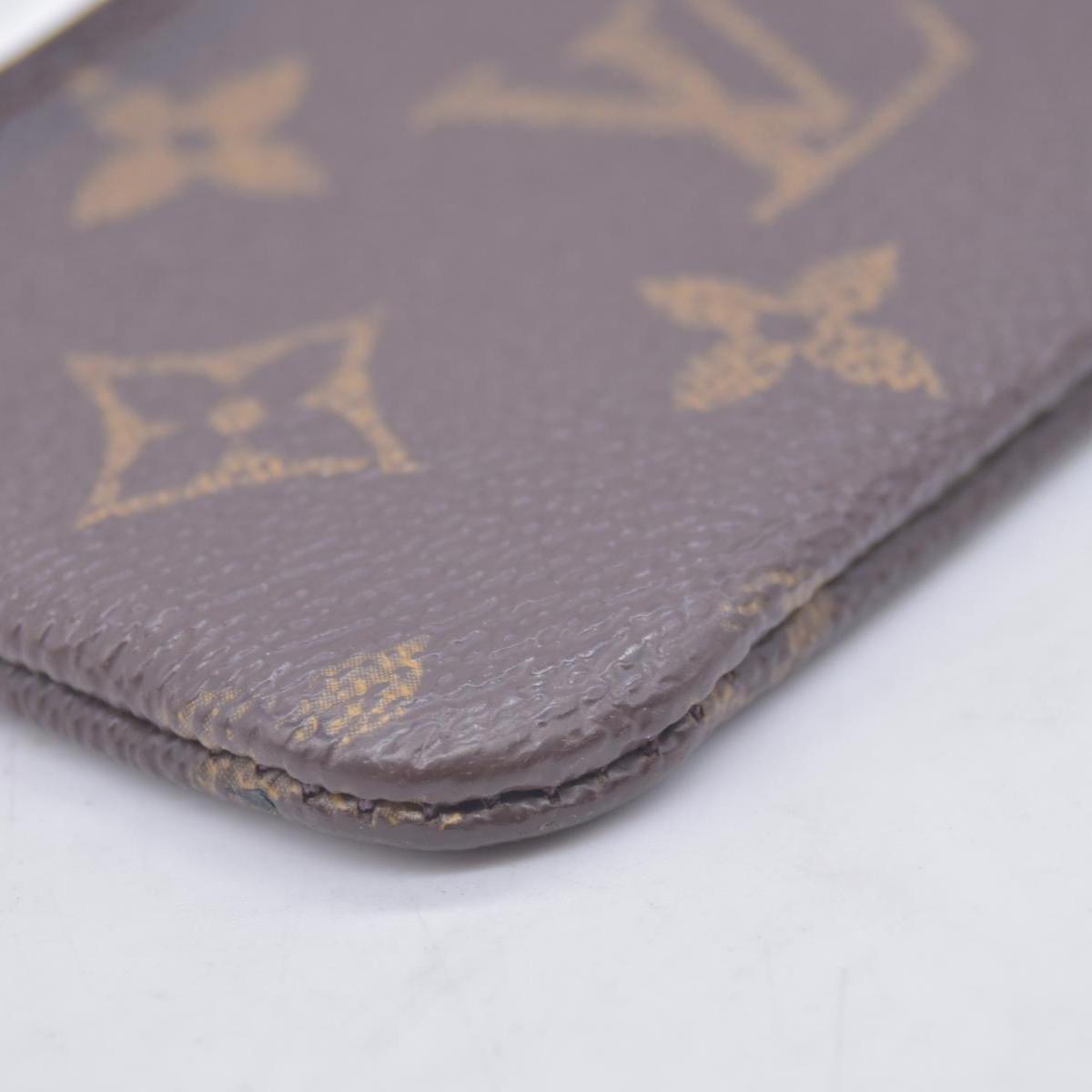 $355 2006 Louis Vuitton Monogram Pochette Cles Key Holder CA0026  CONSIGNMENT