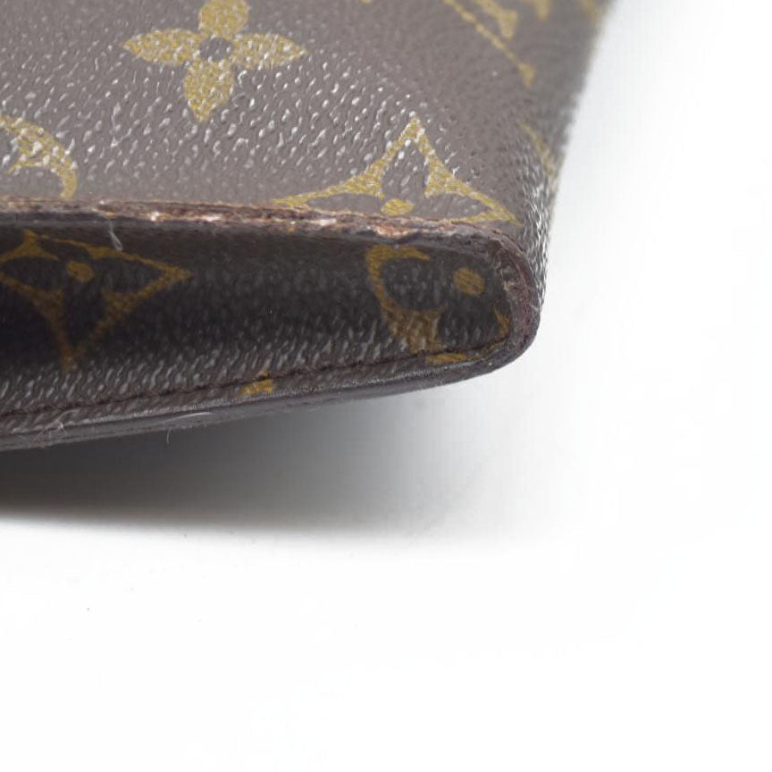 AUCTION $525 Louis Vuitton Monogram Bucket 23 Pouch