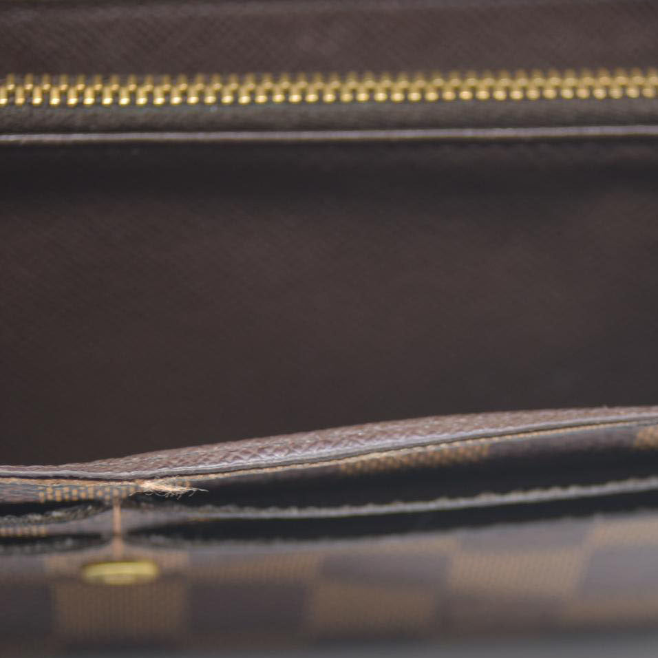 Louis Vuitton Damier Porte Feuille Sarah Long Bifold Wallet Brown CA1110