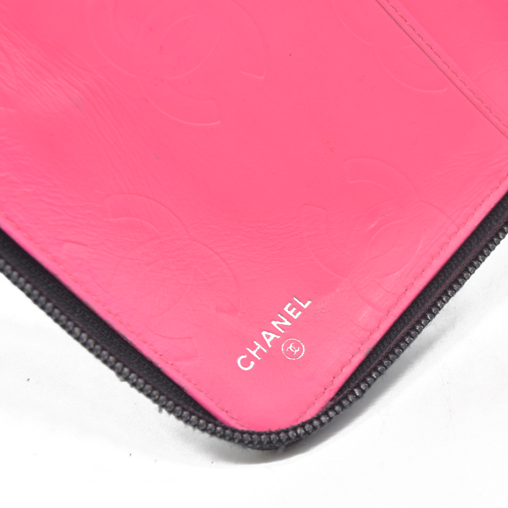 $1100 Chanel Calfskin Cambon Zip Around Organizer Wallet Black Used