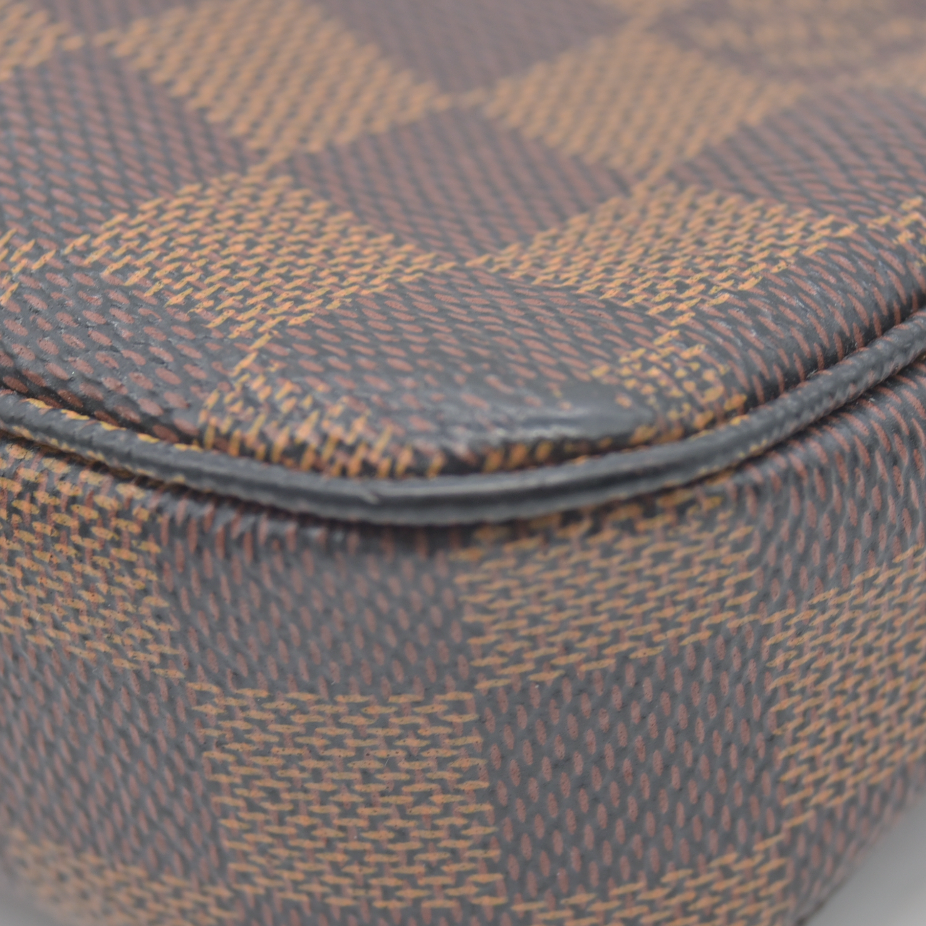 2017 $1290 Louis Vuitton Damier Ebene Pochette Accessories NM MB1197