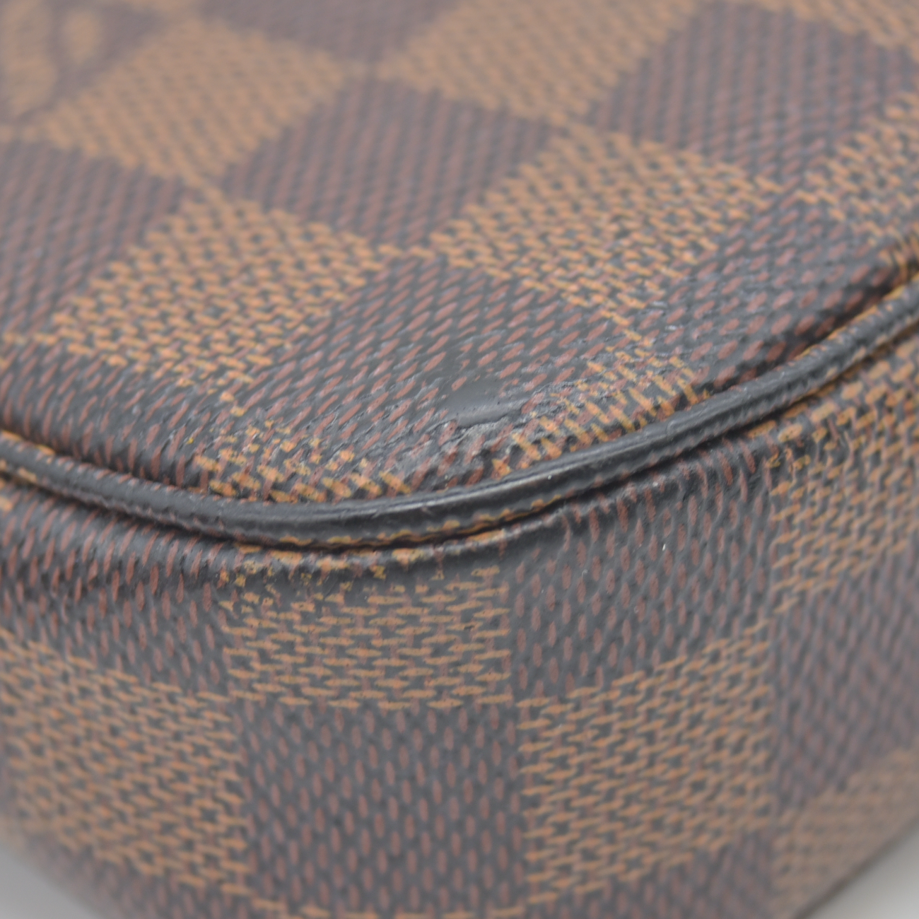 2017 $1290 Louis Vuitton Damier Ebene Pochette Accessories NM MB1197