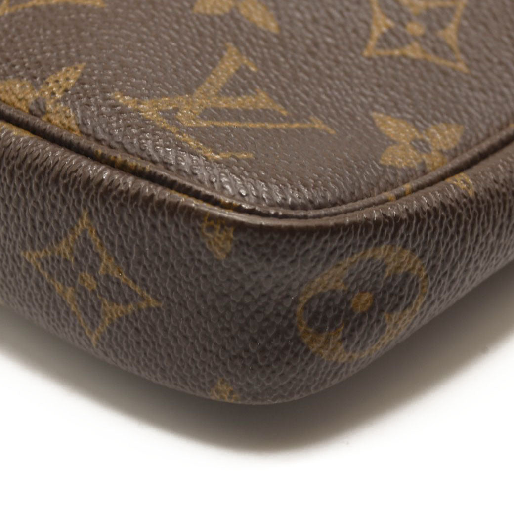 LOUIS VUITTON Monogram Pochette Accessories NM VI1011