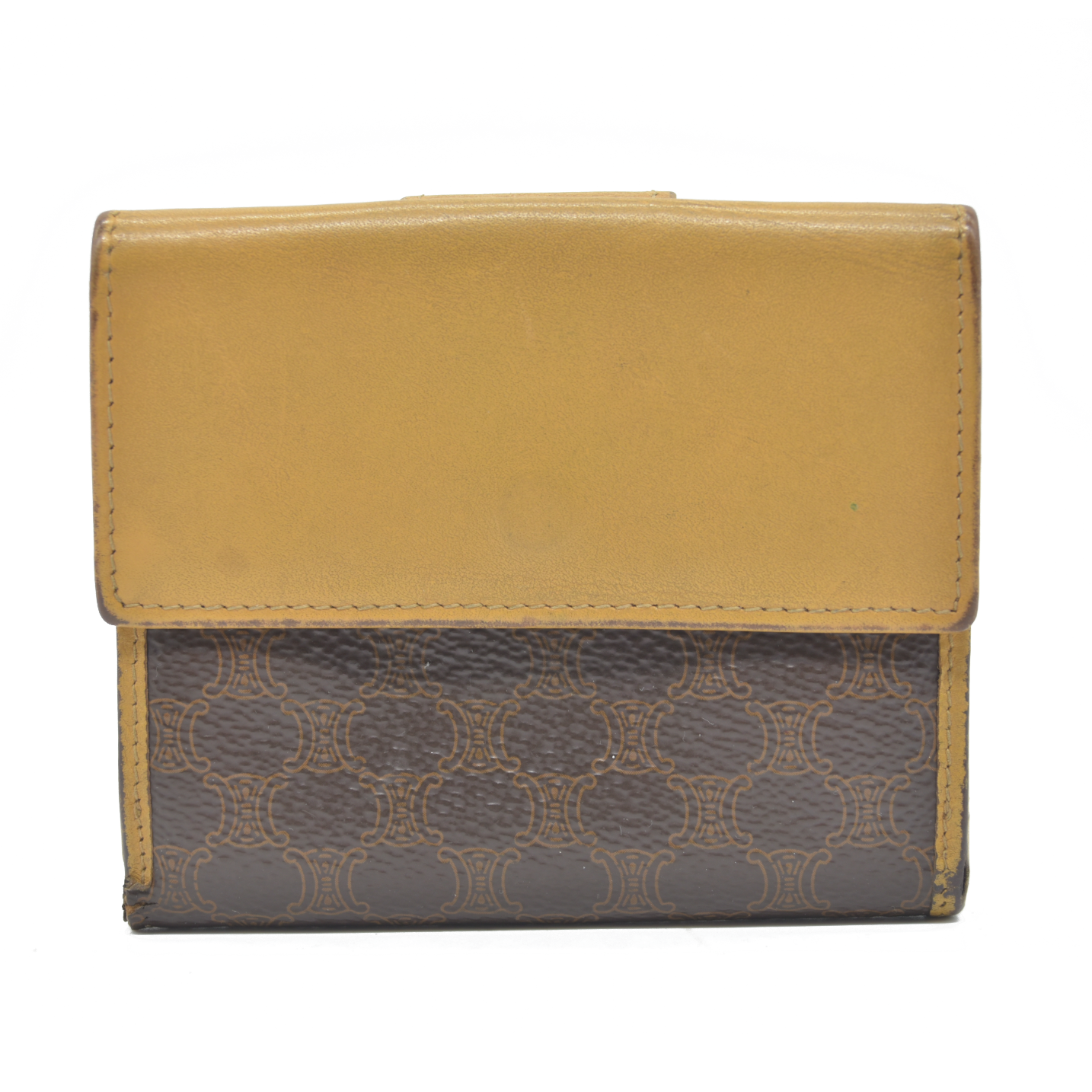 $590 Celine Triomphe Wallet Printed Compact Wallet