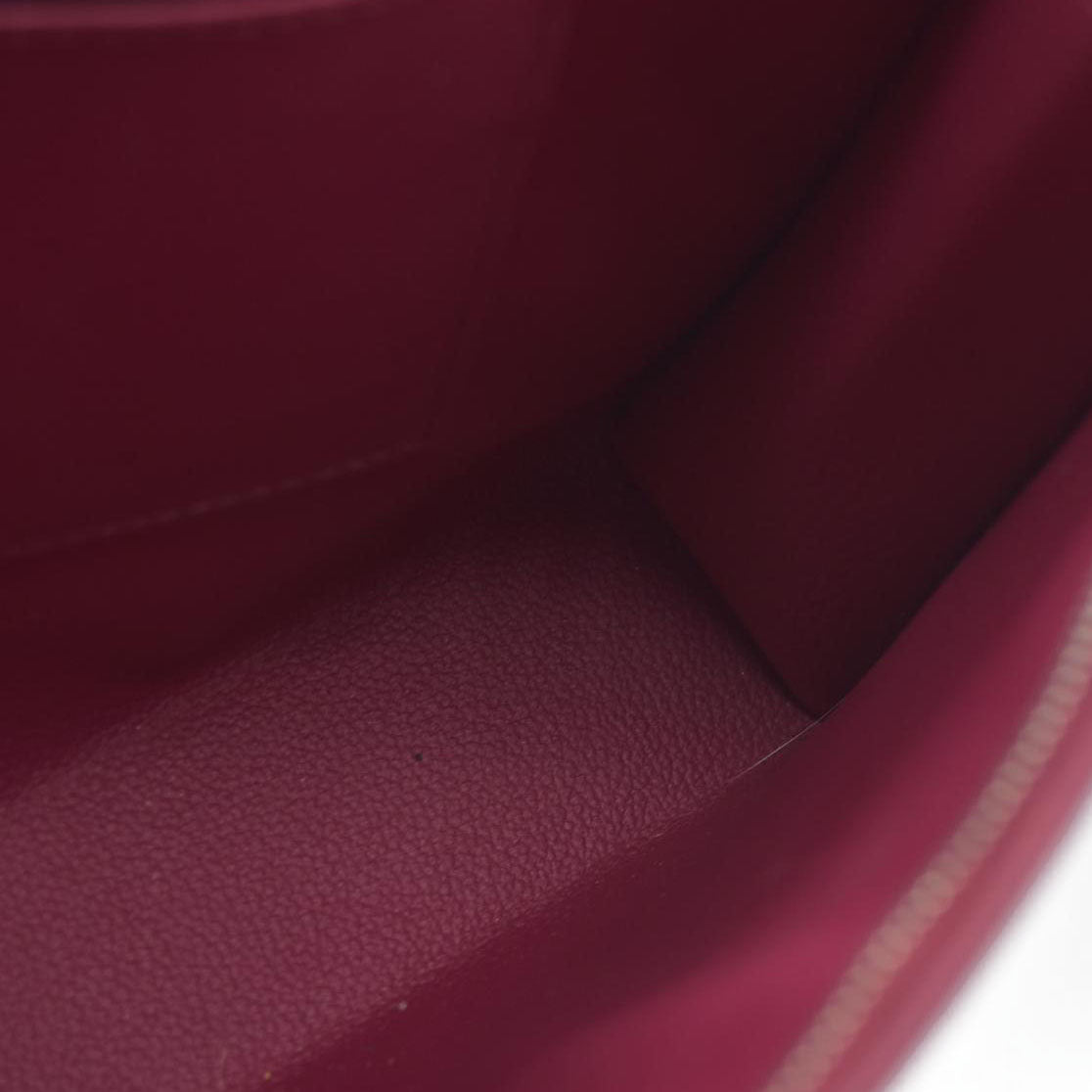 Louis Vuitton  Epi Toiletry Pouch 26 Pivoine 2017 $860