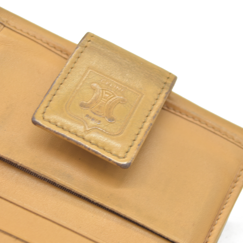 $590 Celine Triomphe Wallet Printed Compact Wallet