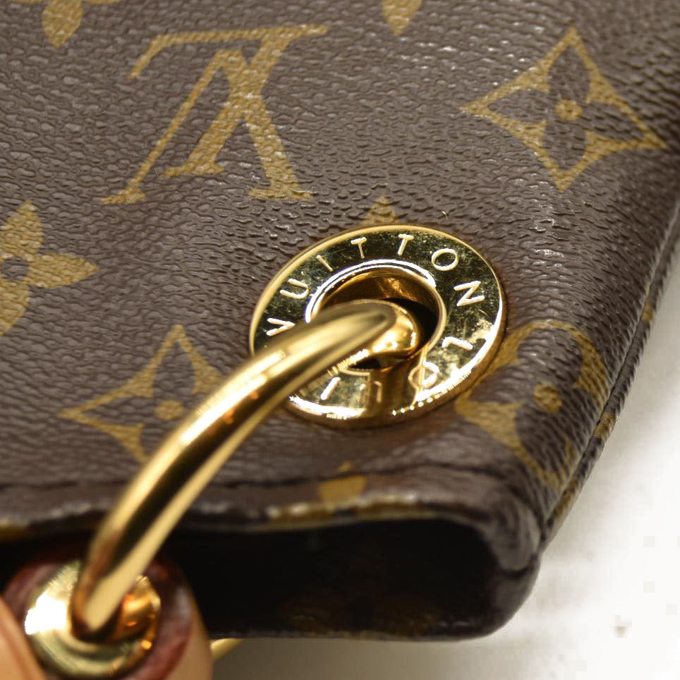 Louis Vuitton  Monogram Artsy MM GI5111