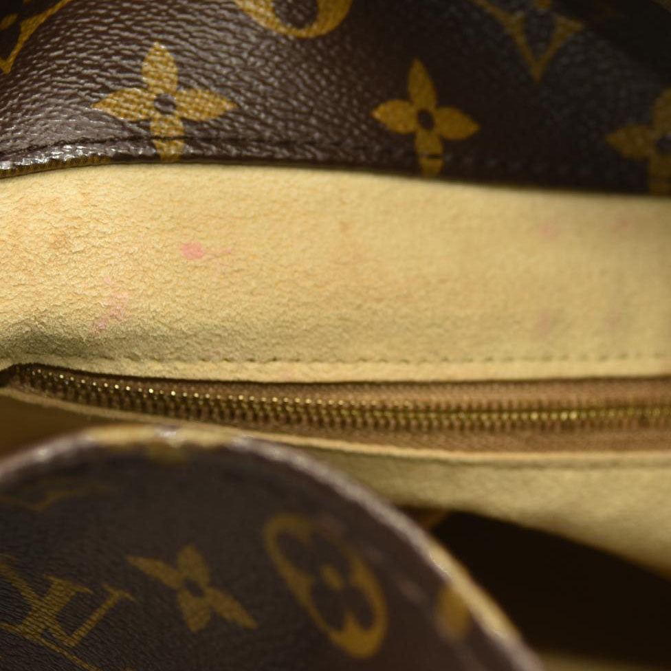 Louis Vuitton  Monogram Artsy MM GI5111