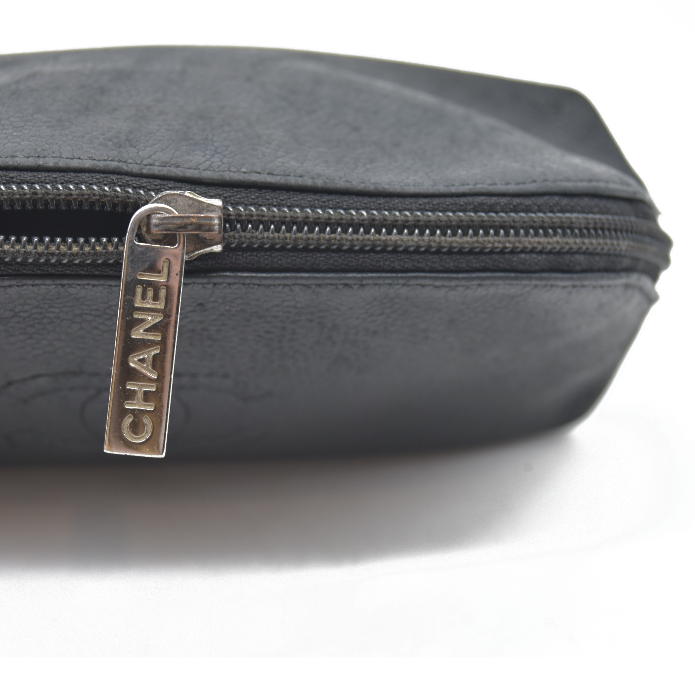 $1000 2011 Chanel Caviar Timeless CC Cosmetic Pouch Bag Black