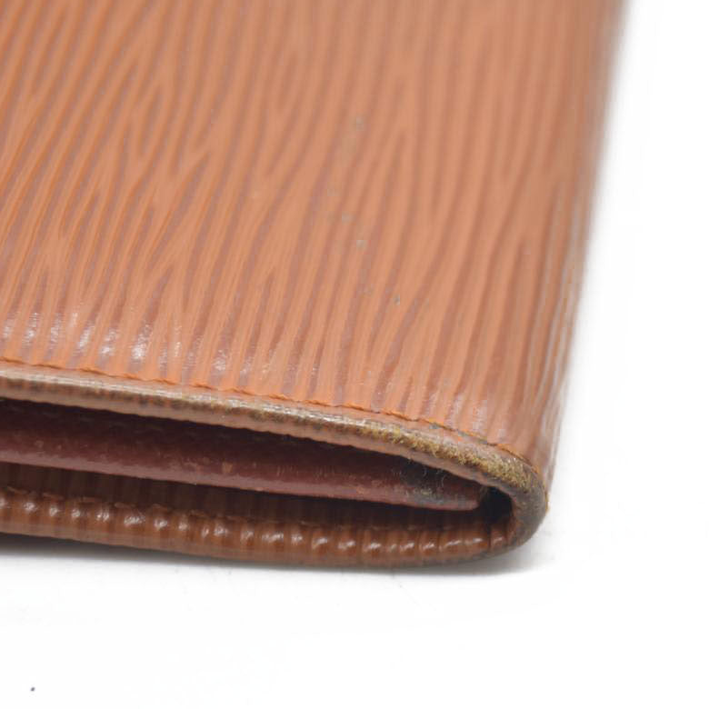 AUCTION $665 Louis Vuitton  Epi Porte Tresor International Wallet Kenyan Fawn