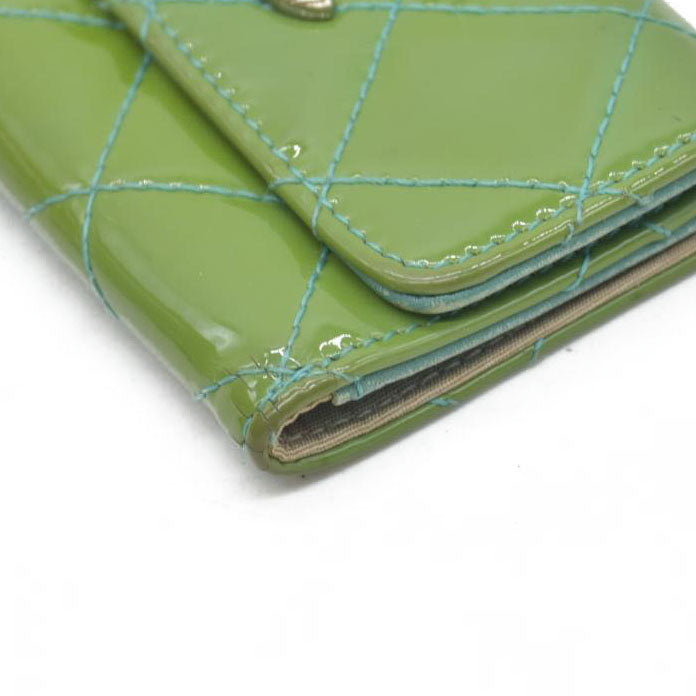 Chanel Interlocking CC Logo Patent Leather Wallet Green