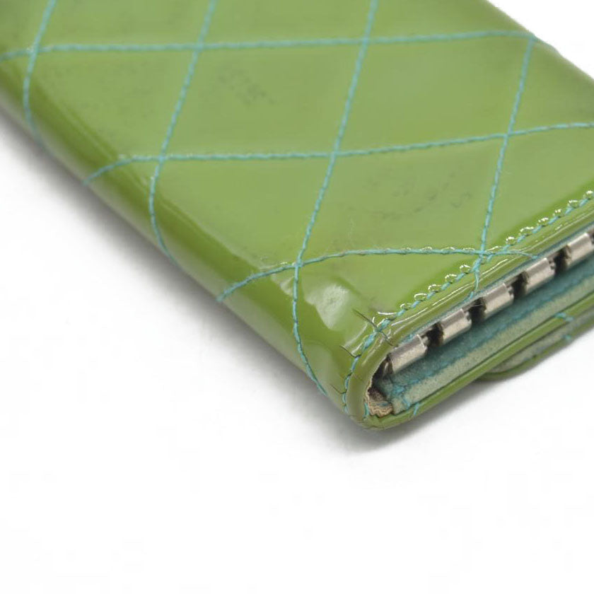 Chanel Interlocking CC Logo Patent Leather Wallet Green