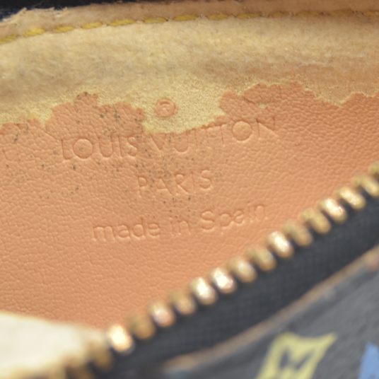 $530 Louis Vuitton Monogram Multicolor Key Pouch Black