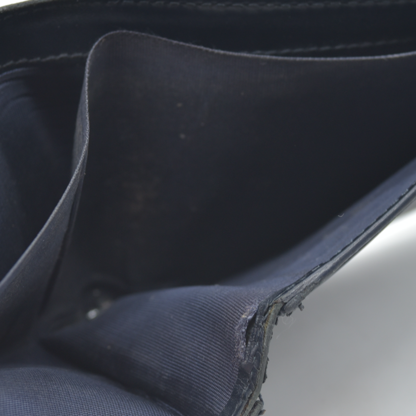 $550 Gucci GG Supreme Leather Wallet Navy Blue Silver