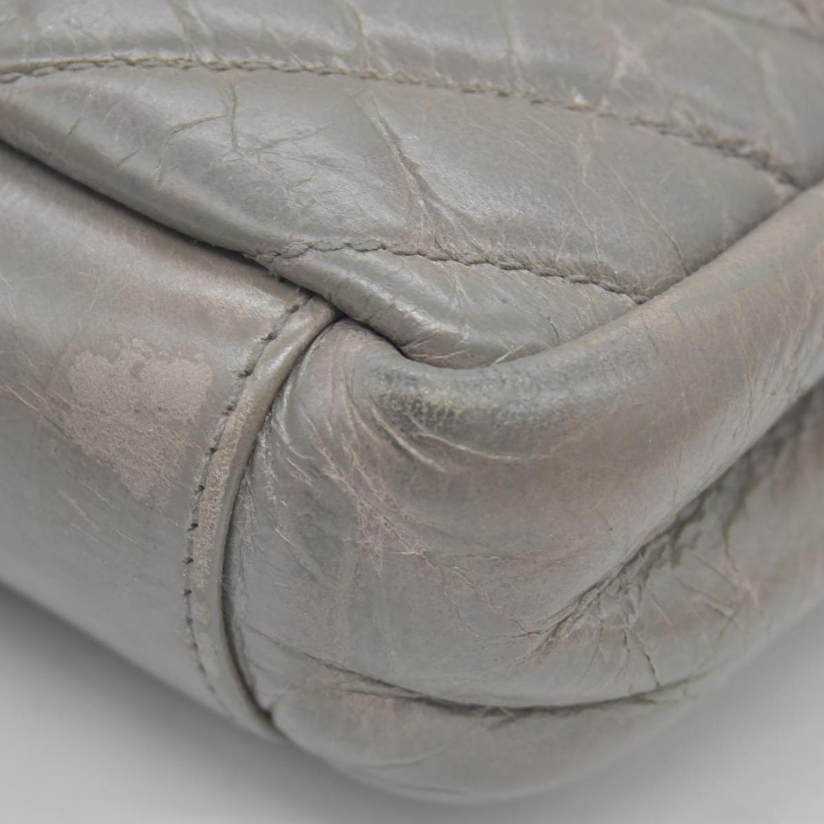 Saint Laurent Waxed Calfskin Matelasse Chevron Medium Monogram College Bag Fog Gray