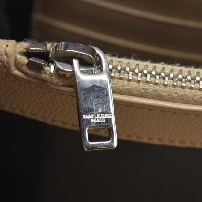 $1590 Saint Laurent Chevron Envelope Small Beige