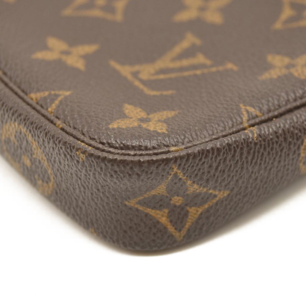USED Louis Vuitton Monogram Mini Pochette Accessories FL0055
