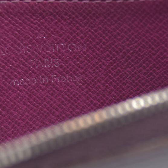 AUCTION $740 Louis Vuitton  Epi Zippy Coin Purse Cassis