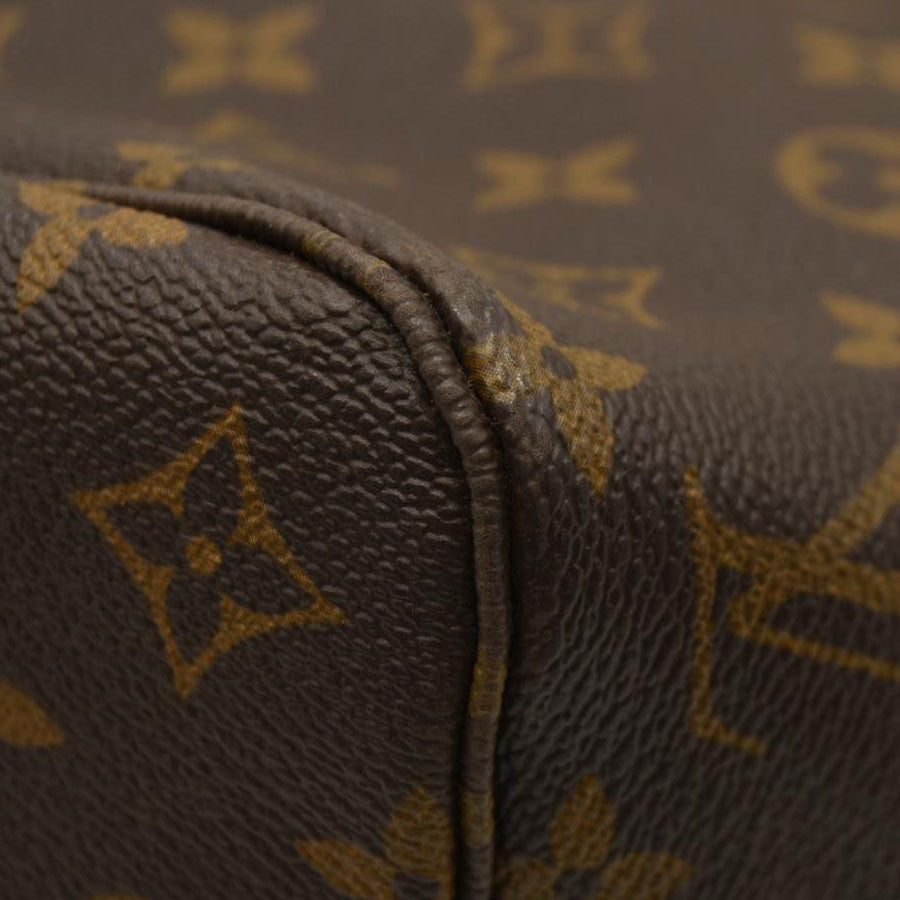 Louis Vuitton  Monogram Neverfull PM VI2077